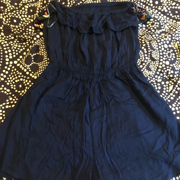 Romper size small - Picture 2 of 6